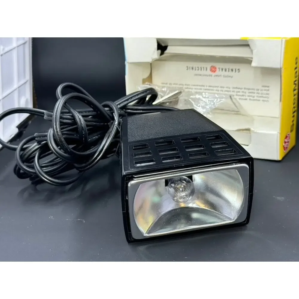 SuperMate Movie Light‎ For Super 8 Cameras